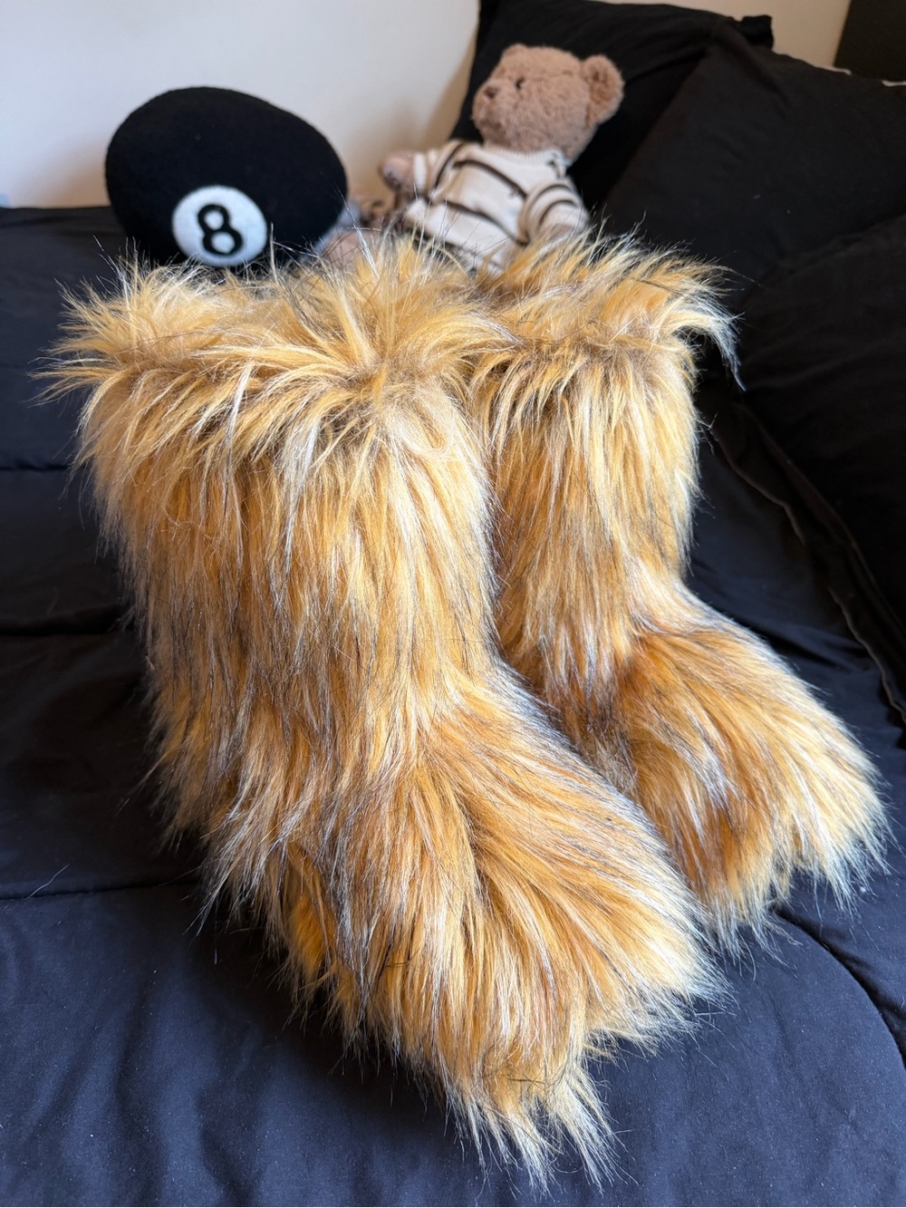 SHEIN Faux Fur Boot Slippers in Golden Brown